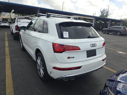 Used 2022 Audi SQ5 Premium w/ Convenience Package image 6