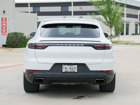 Used 2020 Porsche Cayenne image 10