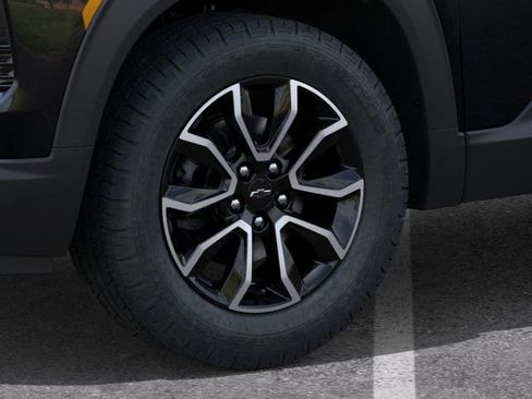 New 2026 Chevrolet TrailBlazer ACTIV AWD/4WD image 9