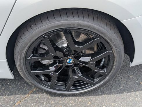 New 2026 BMW 330i Sedan w/ M Sport Package image 7