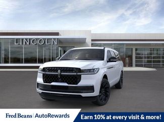 New 2025 Lincoln Navigator L Reserve w/ Jet Appearance Package AWD/4WD video 2