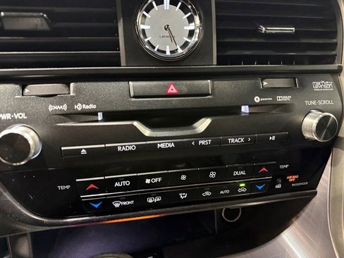 Used 2019 Lexus RX 450h F Sport AWD/4WD image 33