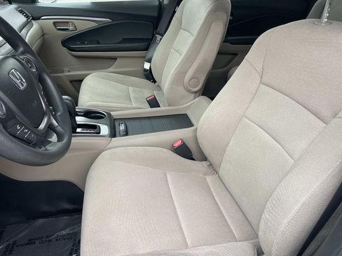 Used 2017 Honda Pilot LX image 14