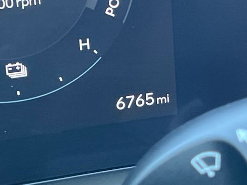 Used 2025 Hyundai Tucson Limited image 17