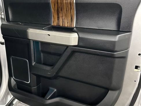 Used 2018 Ford F150 Lariat image 36