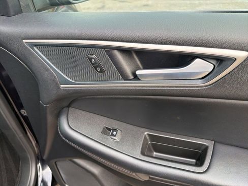 Used 2024 Ford Edge SEL w/ Convenience Package image 31