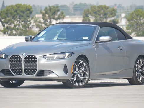 Used 2025 BMW 430i Convertible w/ Convenience Package RWD image 2