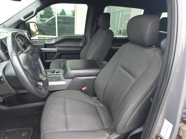 Used 2018 Ford F150 XLT w/ Equipment Group 302A Luxury AWD/4WD image 9