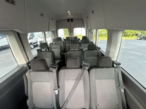 Used 2021 Ford Transit 350 XLT RWD image 28