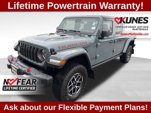 Used 2024 Jeep Gladiator Rubicon image 12