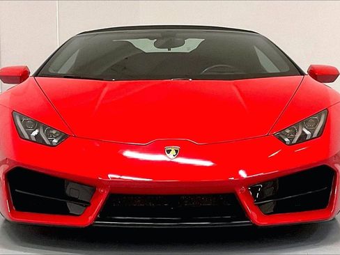 Used 2017 Lamborghini Huracan LP 580-2 image 2