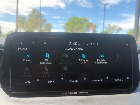 Used 2021 Hyundai Santa Fe Limited AWD/4WD image 41