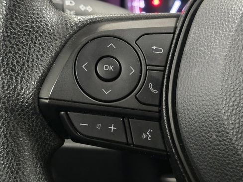 Used 2024 Toyota RAV4 LE image 29