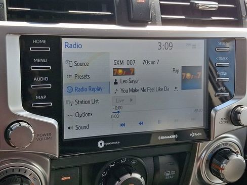 Used 2023 Toyota 4Runner SR5 Premium w/ Moonroof Package AWD/4WD image 18