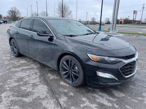 Used 2020 Chevrolet Malibu LT w/ Leather Package image 2