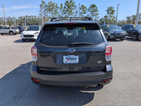 Used 2018 Subaru Forester 2.5i Premium image 5