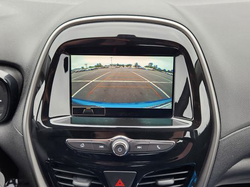 Used 2020 Chevrolet Spark LS FWD image 19