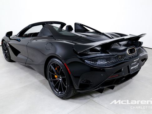 New 2026 McLaren 750S Spider image 8