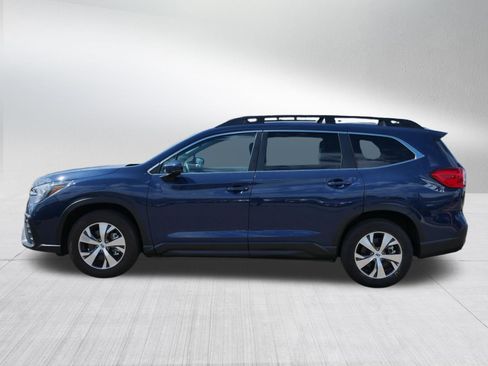 Certified 2025 Subaru Ascent Premium AWD/4WD image 4