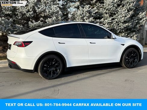 Used 2023 Tesla Model Y Long Range image 9