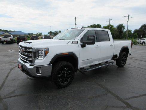 Certified 2023 GMC Sierra 2500 SLE w/ SLE Value Package; AWD/4WD image 14