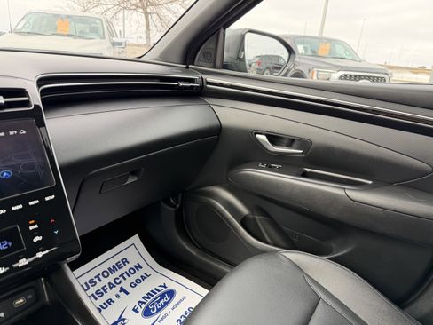 Used 2024 Hyundai Santa Cruz Night image 11