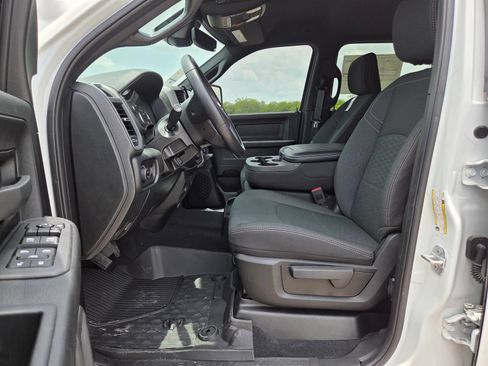 New 2026 RAM 2500 Tradesman AWD/4WD image 14