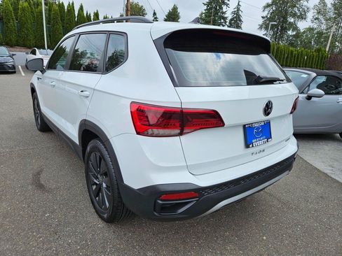 Used 2022 Volkswagen Taos S AWD/4WD image 3