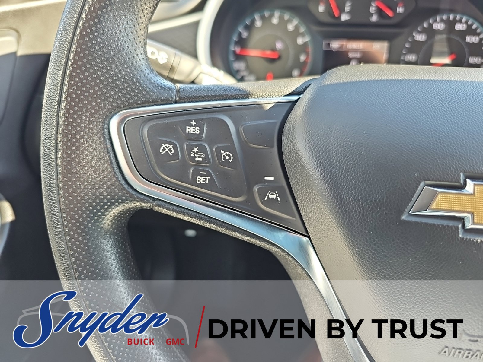 Used 2023 Chevrolet Malibu LT FWD image 14