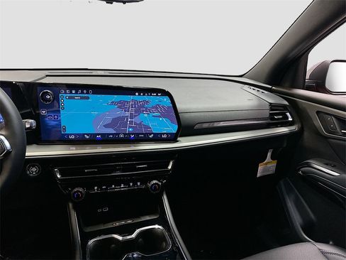 New 2026 Chevrolet Traverse LT w/ Driver Confidence Package image 25