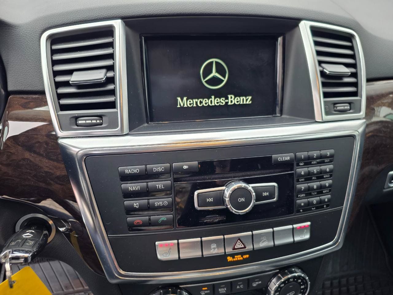 Used 2012 Mercedes-Benz ML 350 BlueTEC 4MATIC image 20