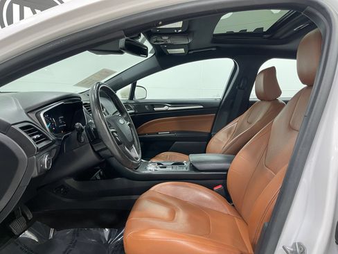 Used 2020 Ford Fusion Titanium FWD image 13