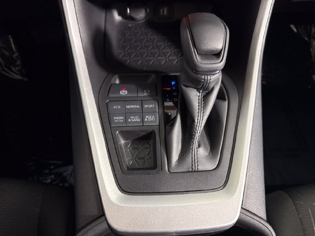 Certified 2024 Toyota RAV4 XLE w/ Convenience Package AWD/4WD image 37