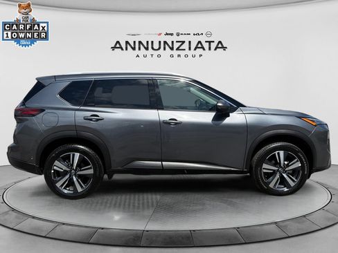 Certified 2026 Nissan Rogue SL AWD/4WD image 6