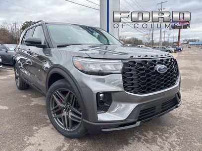 New 2026 Ford Explorer ST-Line w/ ST-Line Street Pack