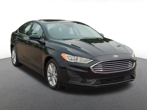 Used 2020 Ford Fusion SE FWD image 8