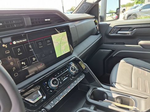 New 2026 GMC Sierra 2500 AT4X w/ AT4X AEV Edition AWD/4WD image 29