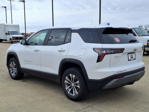 Used 2026 Chevrolet Equinox LT image 3