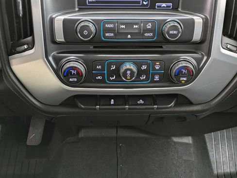 Used 2017 GMC Sierra 2500 SLE w/ HD SLE Preferred Plus Package image 31