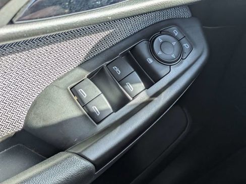 Used 2024 Chevrolet TrailBlazer LT FWD image 21