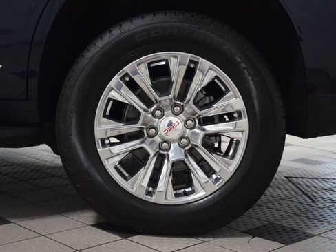 Used 2024 GMC Yukon Denali AWD/4WD image 29