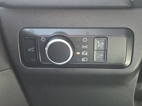 Used 2022 Ford Escape SE w/ Convenience Package FWD image 28