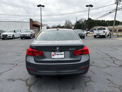 Used 2017 BMW 330i Sedan image 4