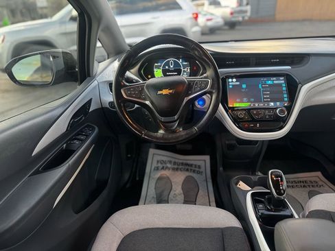 Used 2019 Chevrolet Bolt LT image 16