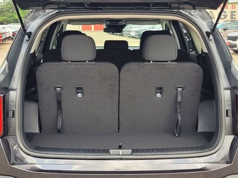 New 2026 Kia Sorento LX FWD image 7
