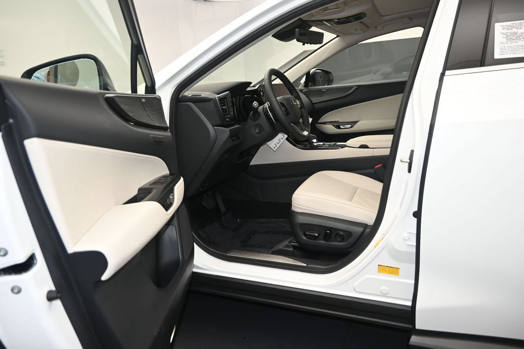 New 2026 Lexus NX 350 AWD w/ Accessory Package (2T) image 10