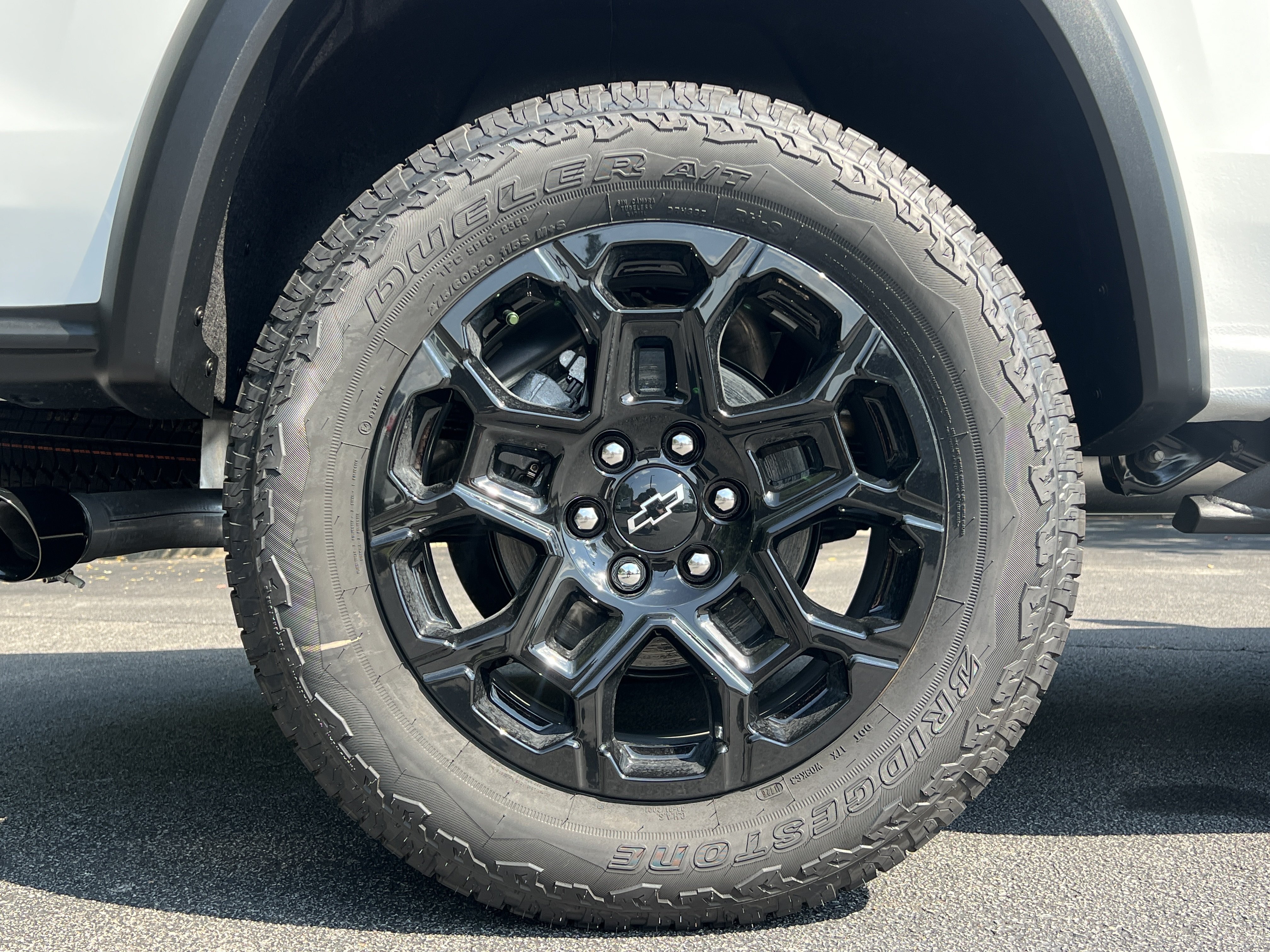 New 2026 Chevrolet Colorado Trail Boss AWD/4WD image 40