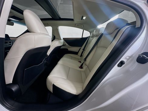 Used 2023 Lexus ES 350 w/ Premium Package FWD image 28