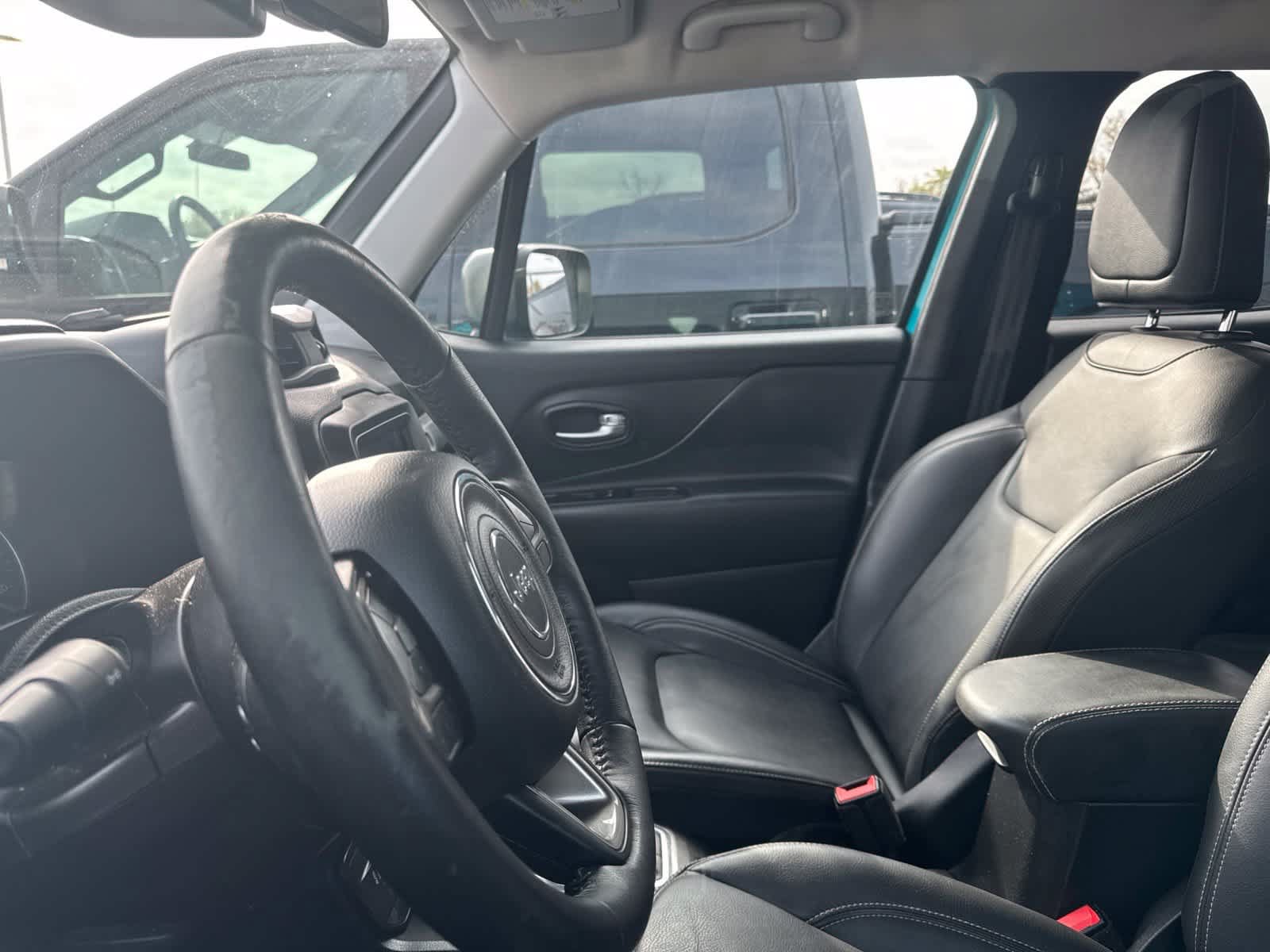 Used 2020 Jeep Renegade Limited AWD/4WD image 31