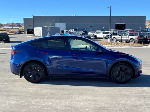 Used 2025 Tesla Model Y Long Range image 6